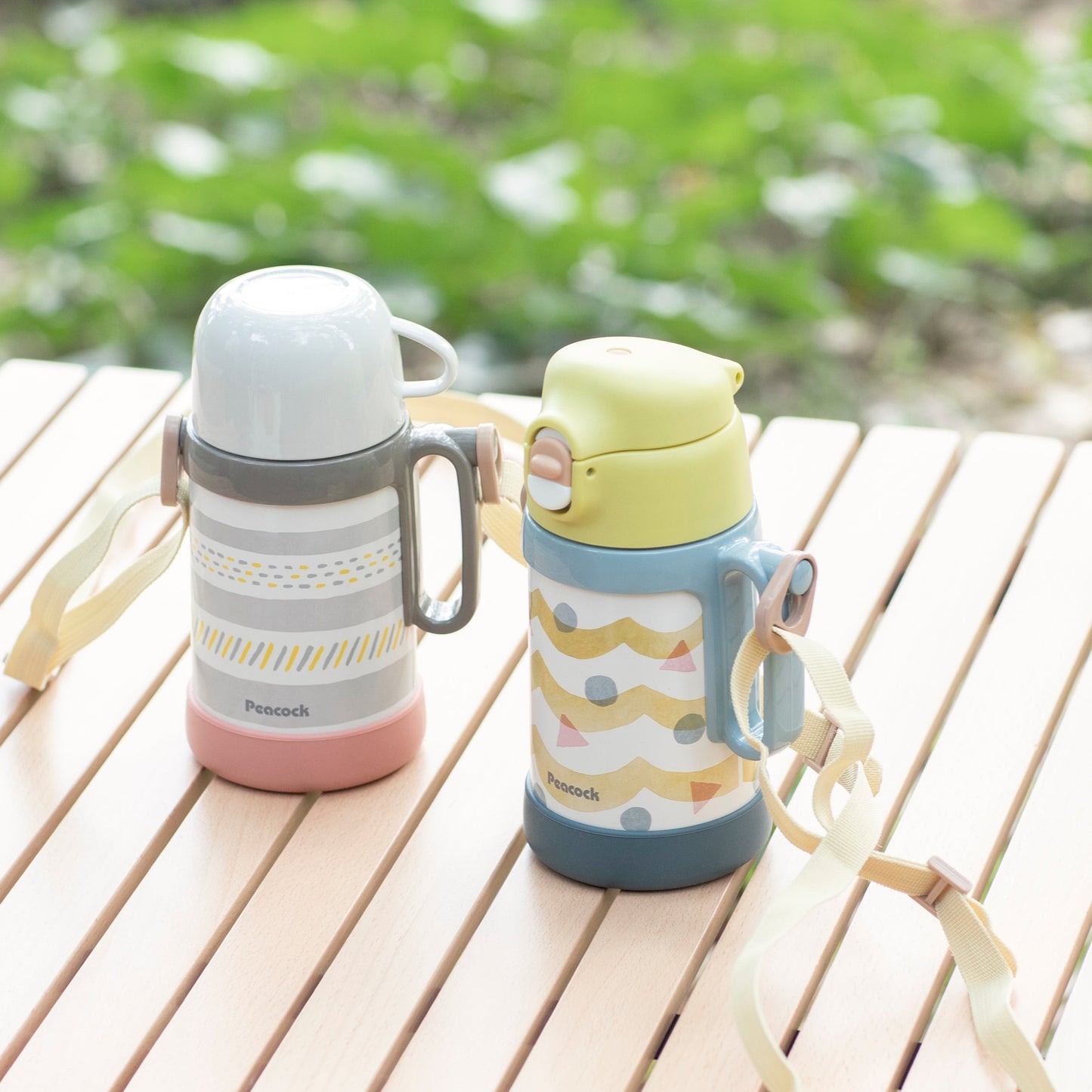 Peacock日本孔雀 / ASN-W40 / 490ml 兒童保溫水壺 / 兩用直飲吸管 幼兒園背帶